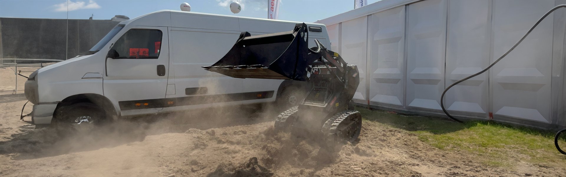 Copertina WorkyQuad WX15 RC - minipala radiocomandata