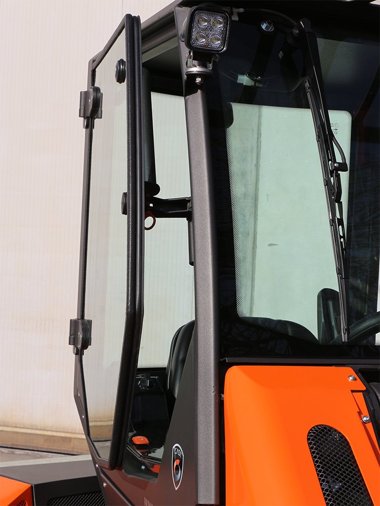 dettaglio finestrino castloaders 33tlx carbon