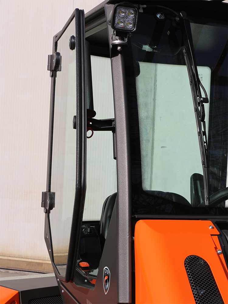 dettaglio finestrino castloaders 33tlx carbon