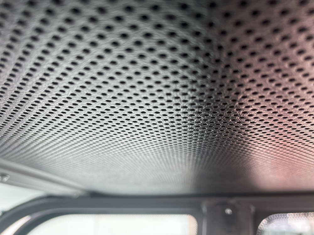 dettagli tetto Castloaders 40XD