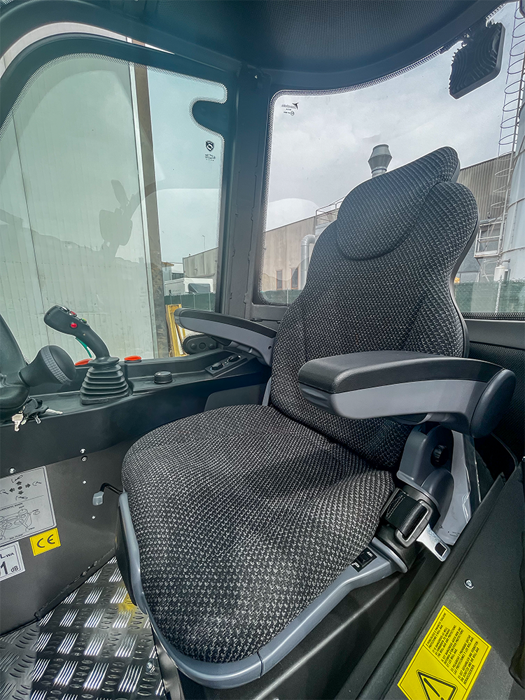 cabina Castloaders 40XD