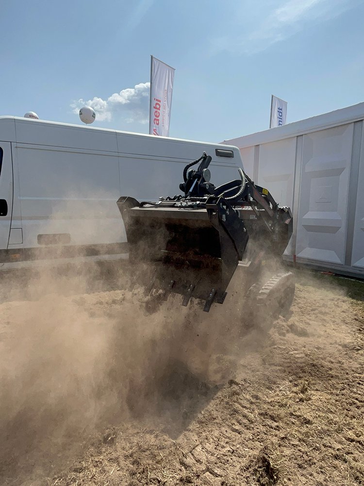 WorkyQuad WX15 RC con benna Demopark 2023
